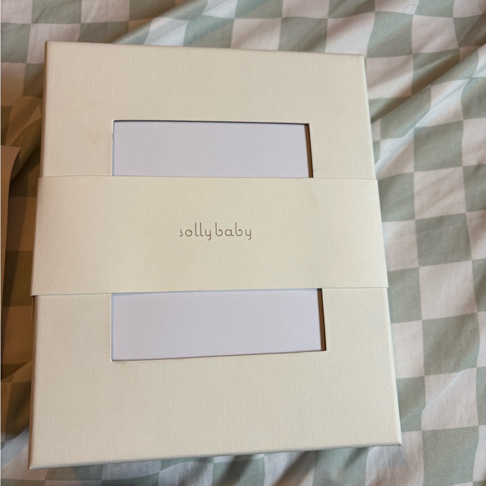 Solly Baby Ivory Gift Box